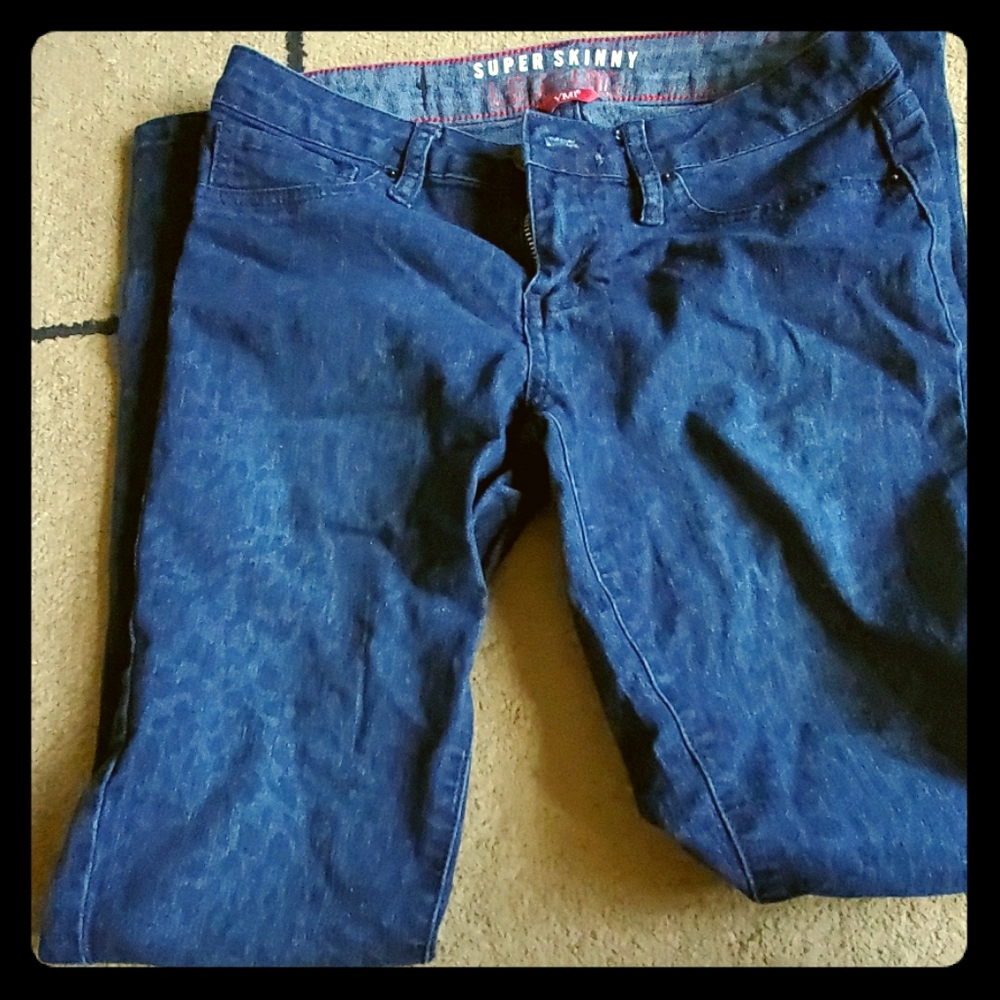 Jeggings with slight leopard prints